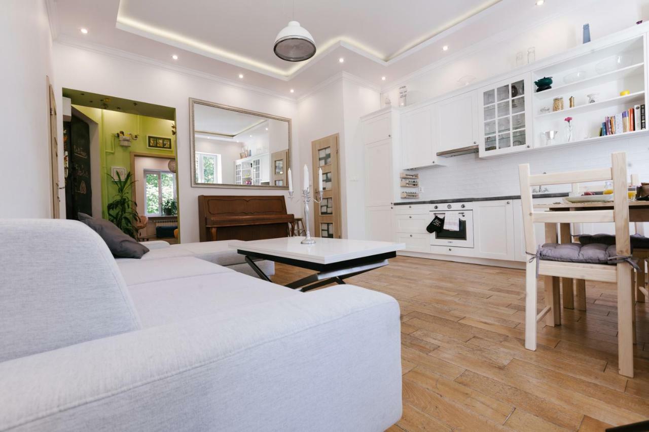 Warsaw Concierge Traveller'S Nest Wspolna Lägenhet Exteriör bild