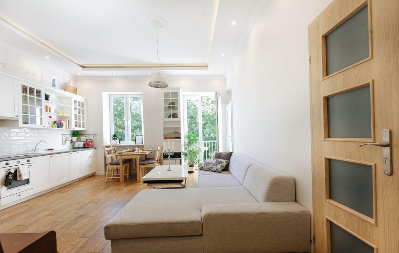 Warsaw Concierge Traveller'S Nest Wspolna Lägenhet Exteriör bild